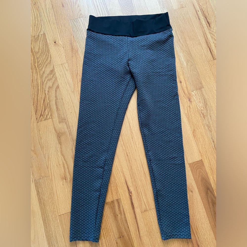 Boom Booty Workout Leggings